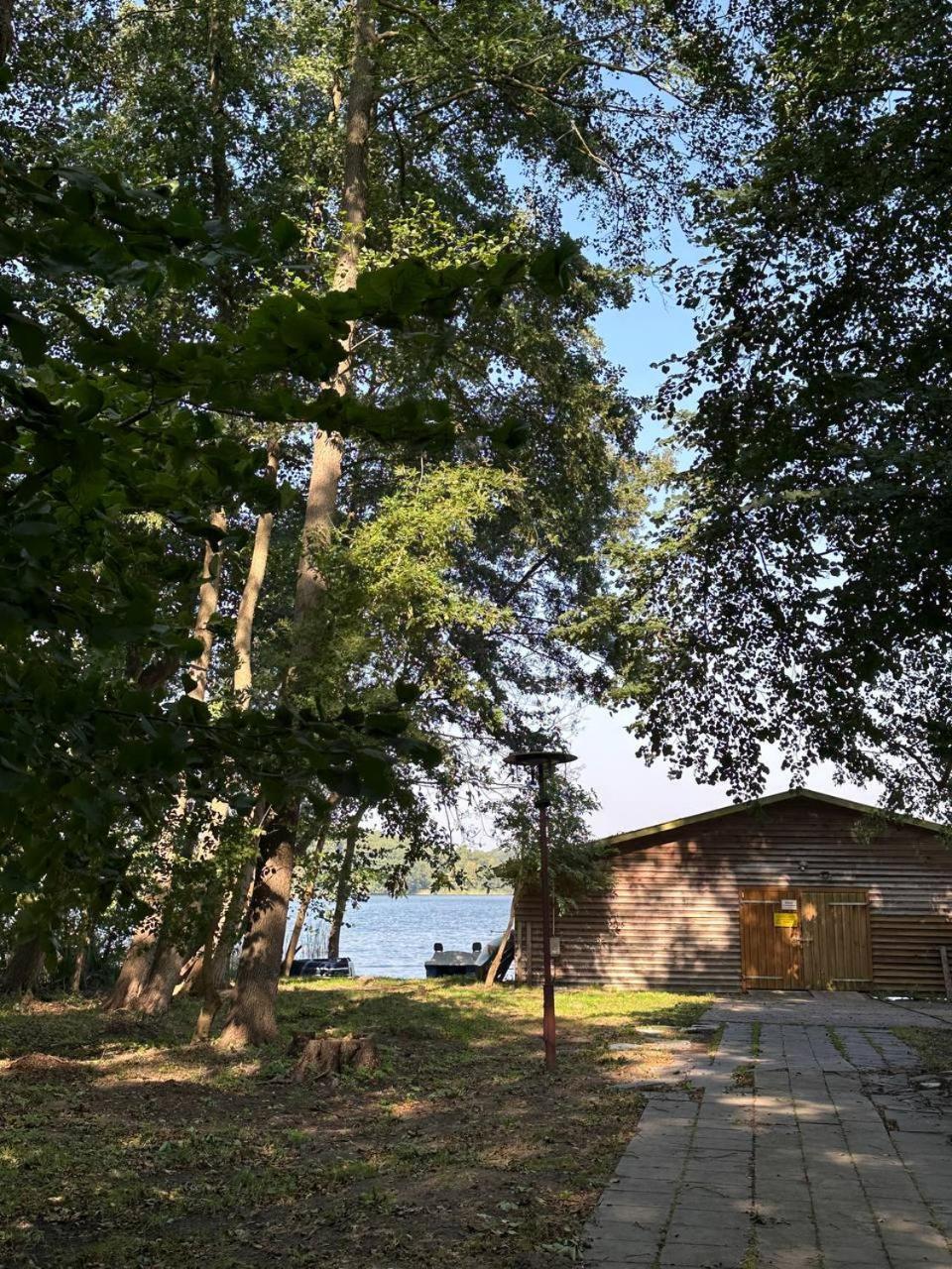 Paradiesufer Am See Milmersdorf 외부 사진